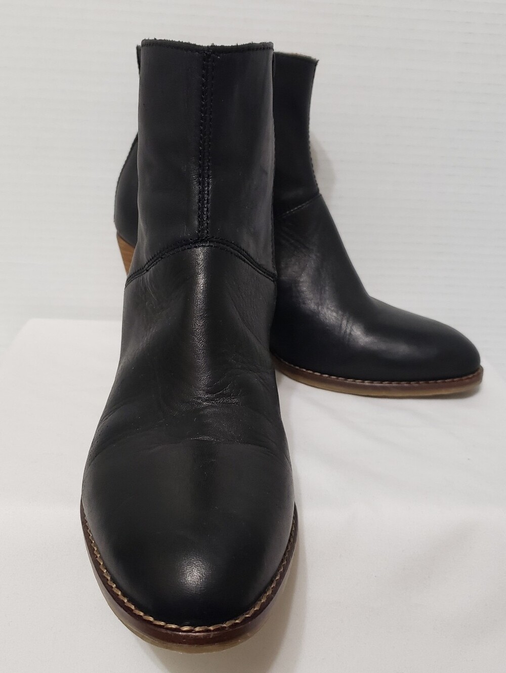 House of Harlow 1960 Black Leather Lilly Boots Size 9